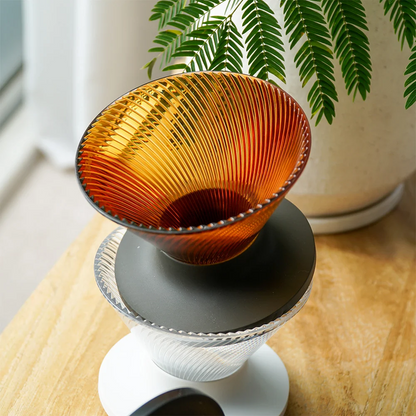 Hario V60 Dripper NEO - Amber (Size 02)
